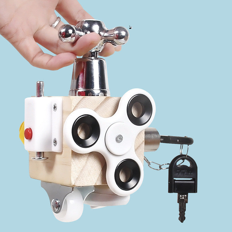 Robustes Motorik-Board Würfel | Förderung Feinmotorik