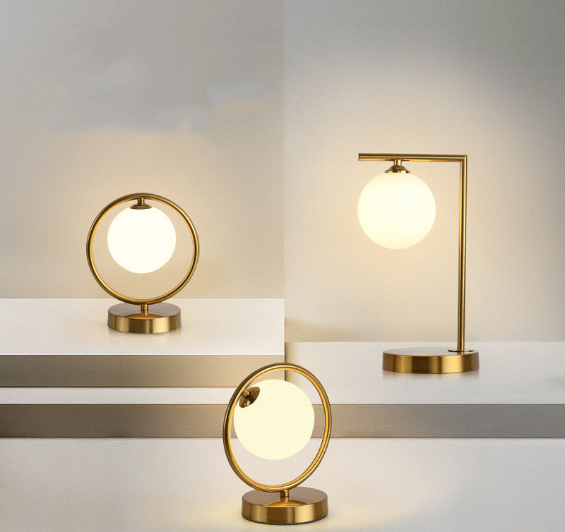 K & S | Designer Tischlampe – Moderne Glaslampe mit Touchfunktion & warmem LED-Licht für Schlafzimmer & Wohnzimmer