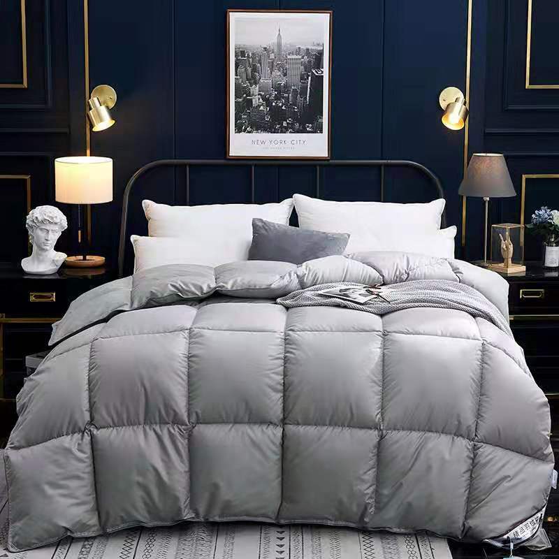 K & S | Luxus Daunendecke – Winterbettdecke mit 100% Gänsedaunenfüllung, extra warm & atmungsaktiv