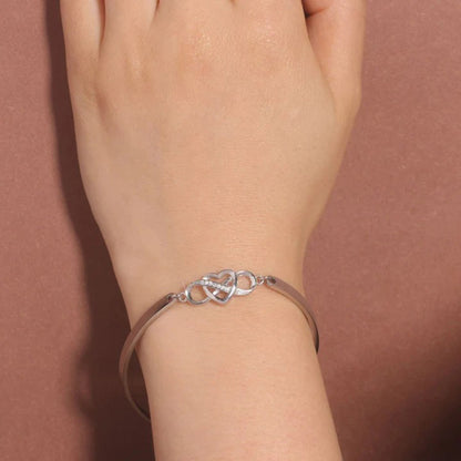 K & S | Damen Armreif Unendlichkeit mit Kristall Herz – Eleganter Schmuck & Romantische Geschenkidee