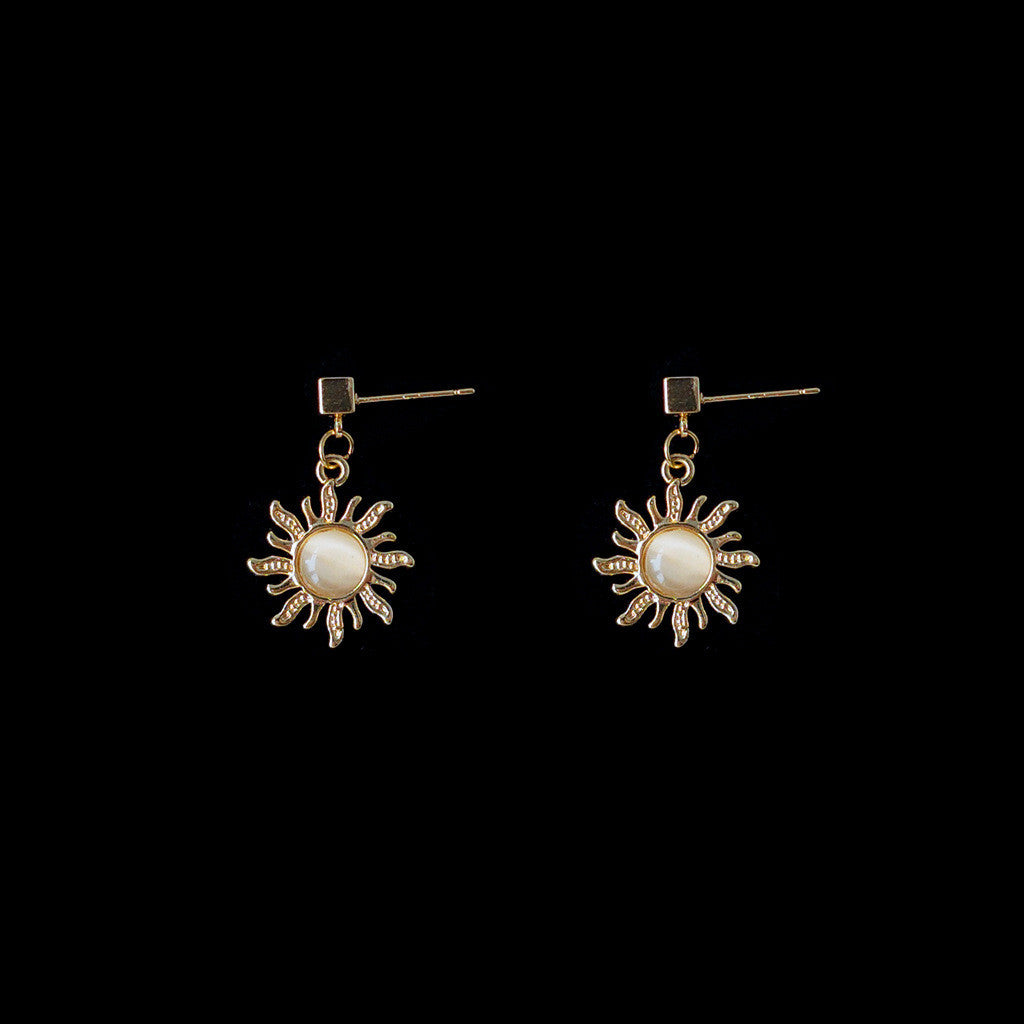 K & S | Damen Ohrstecker Echtgold – Kreatives Sonnentränen Design Eleganter Schmuck
