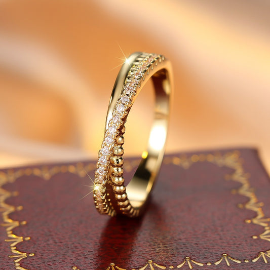 K & S | Damenring Kreuzdesign mit Weißen Diamanten – Eleganter Schmuck & Geschenkidee