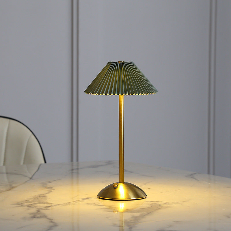K & S | Designer Tischlampe – Elegante LED Pilzlampe aus Metall für Schlafzimmer & Wohnzimmer