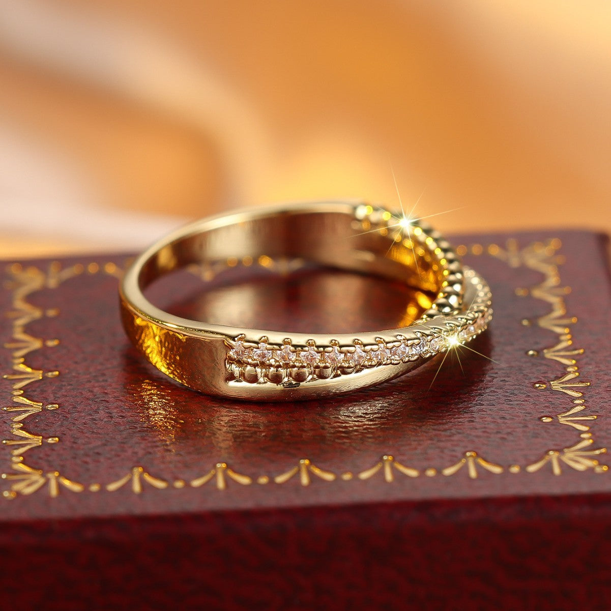 K & S | Damenring Kreuzdesign mit Weißen Diamanten – Eleganter Schmuck & Geschenkidee