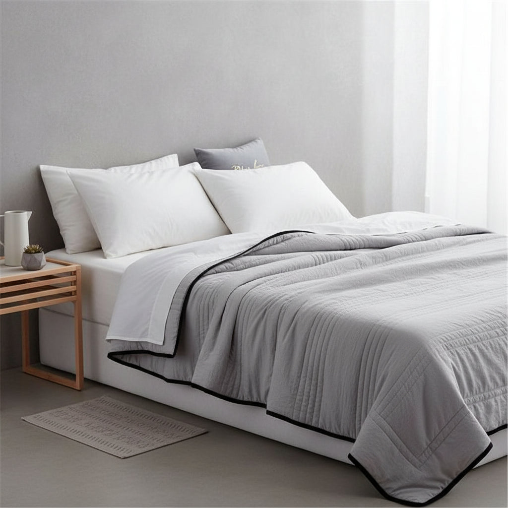 Kühlende Sommerdecke für heiße Nächte | Leicht - Generated Image 1