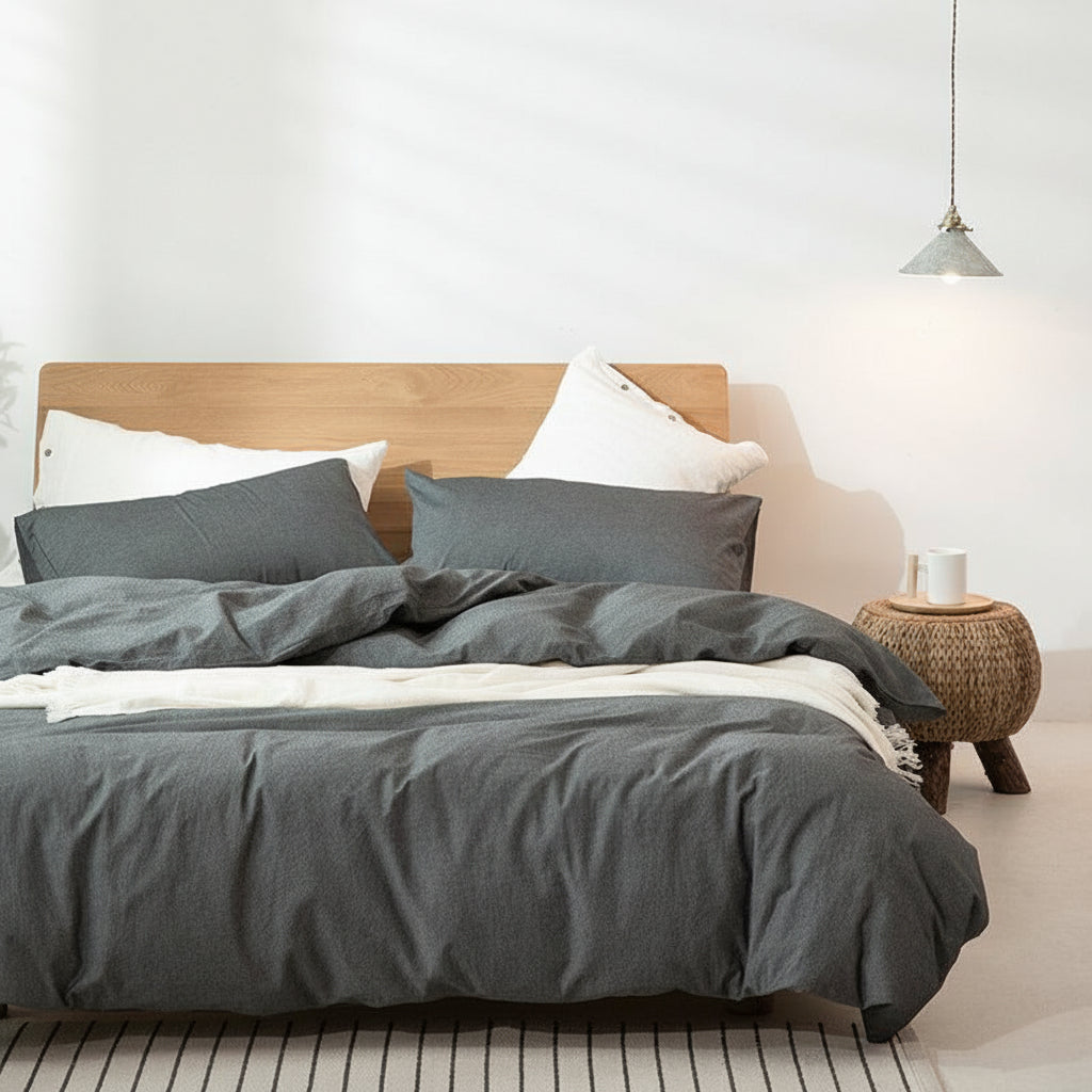 Premium Baumwoll-Bettwäsche Set | Weich & Atmungsaktiv - Generated Image 3