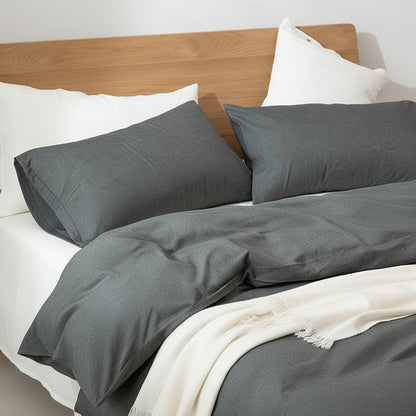 Premium Baumwoll-Bettwäsche Set | Weich & Atmungsaktiv - Generated Image 4