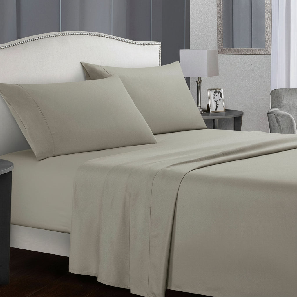 Premium Bettwäsche Set Mikrofaser | Pflegeleicht - Generated Image 7