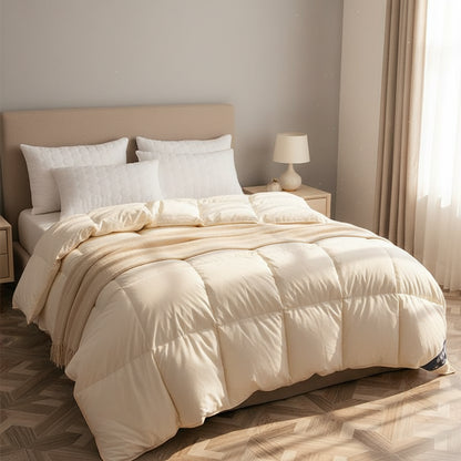 Premium Winter Daunendecke extra warm | Gänsedaunen - Generated Image 9