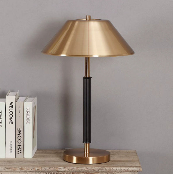K & S | Designer Nachttischlampe – Moderne Tischlampe aus Metall in Antik-Kupfer