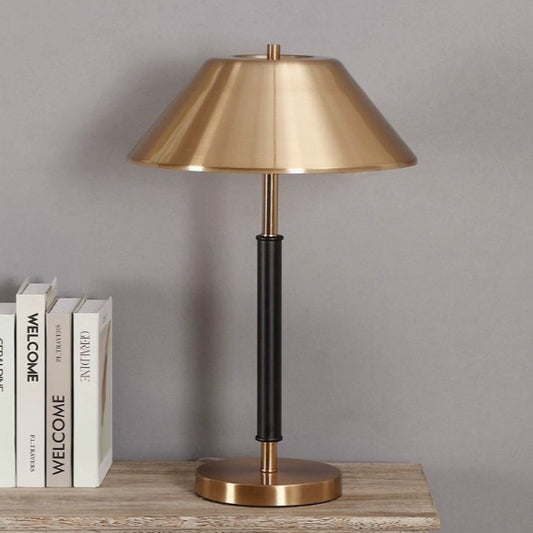 K & S | Designer Nachttischlampe – Moderne Tischlampe aus Metall in Antik-Kupfer