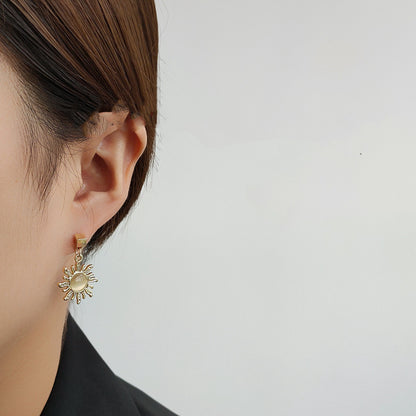 K & S | Damen Ohrstecker Echtgold – Kreatives Sonnentränen Design Eleganter Schmuck