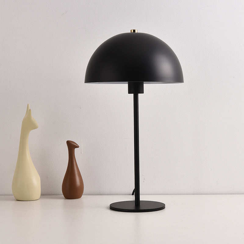 K & S | Designer Tischlampe – Moderne LED Pilzlampe aus Eisen für Wohnzimmer & Schlafzimmer